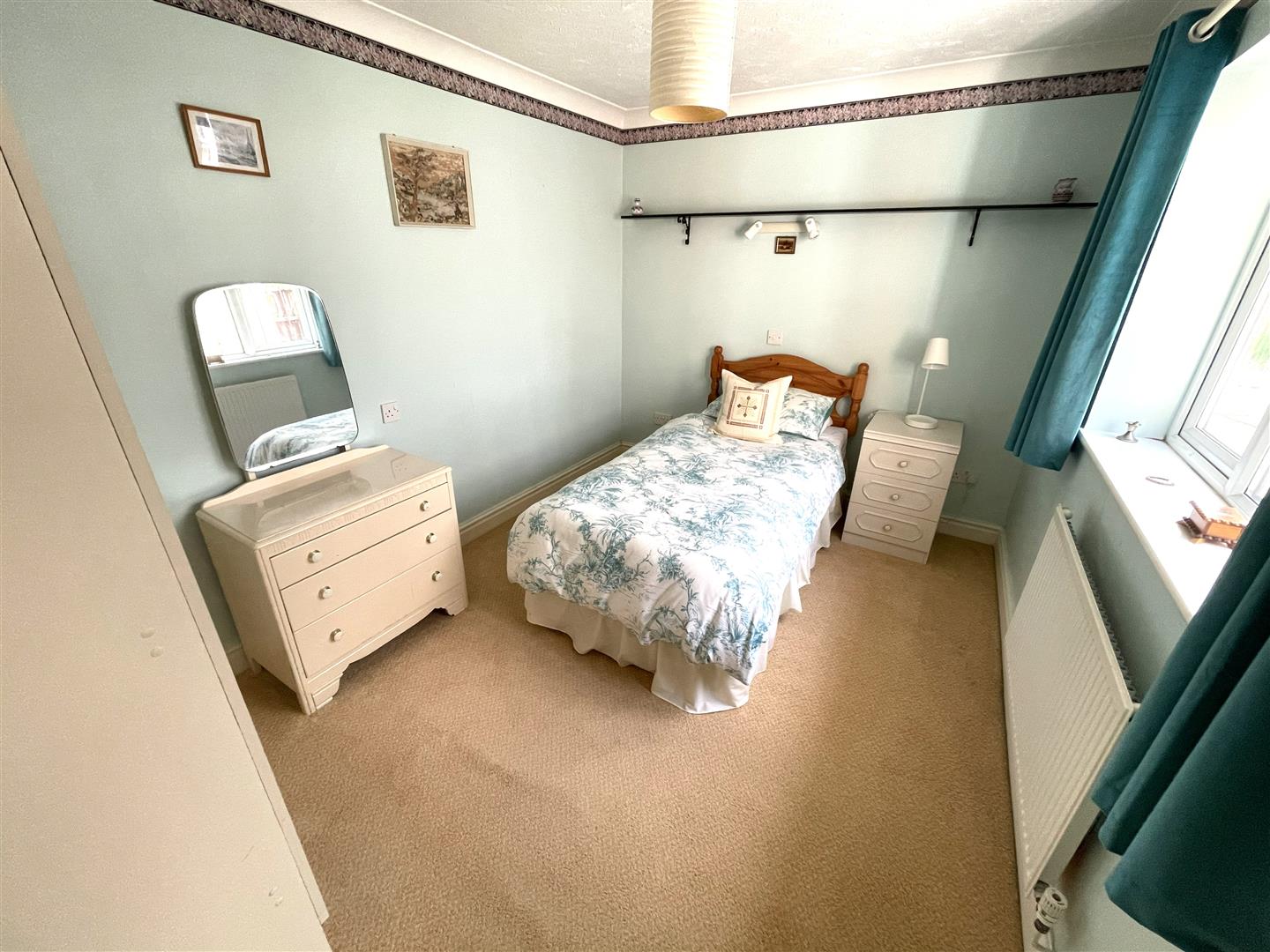 Oakwood Drive, Gowerton, Swansea, SA4 3DJ